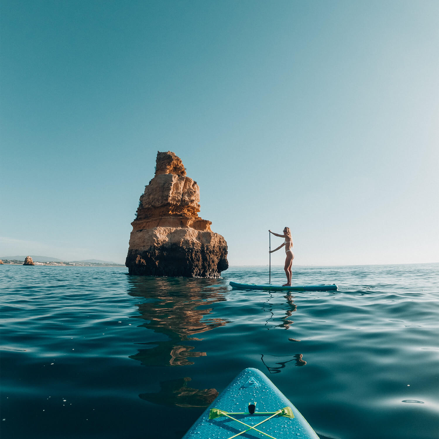 Le SUP Pike sur la mer